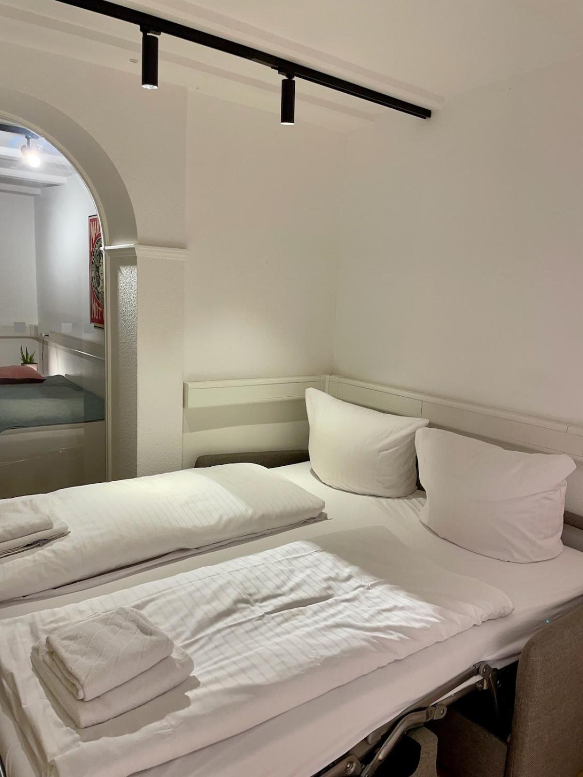 The Suites Alster Waterfront Family Apartments Hamburgo Exterior foto